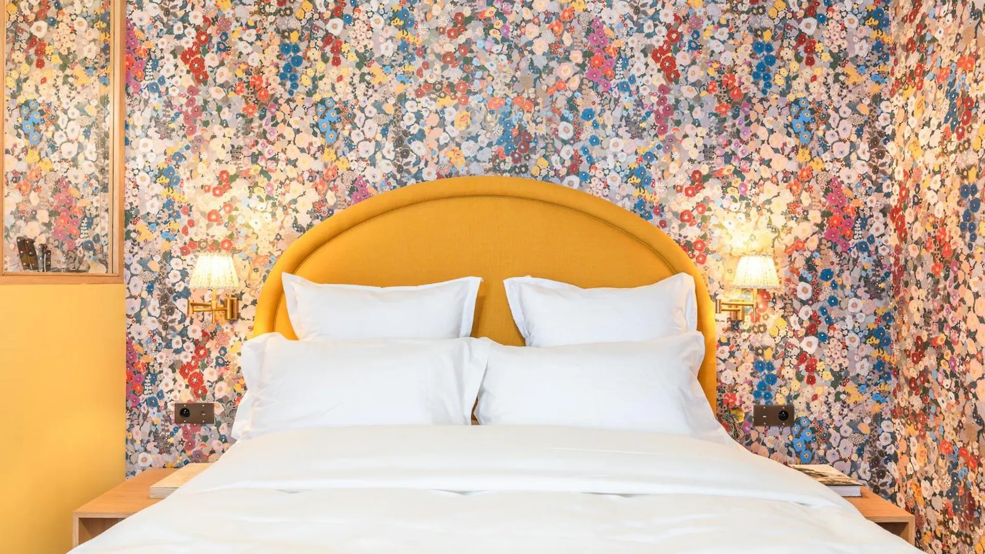 Aparthotel Maison La Boheme Montmartre - & Paris