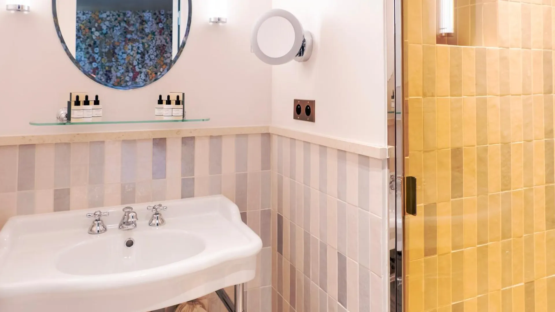 Maison La Boheme Montmartre - & Aparthotel